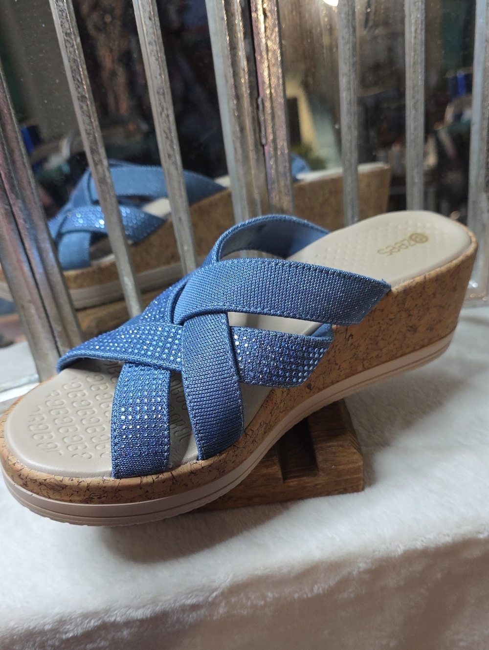 NIB Bzees Blue Sparkle Crisscross Wedge Slides Sz8